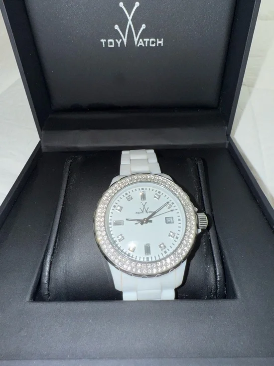 ToyWatch - Picture 2 of 5